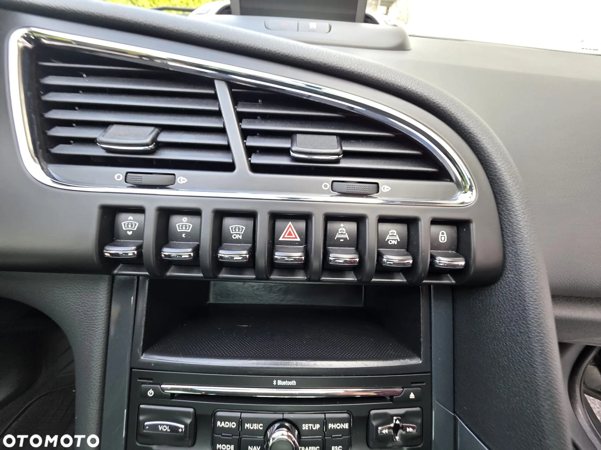 Peugeot 3008 155 THP Allure - 10