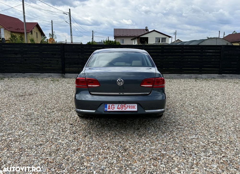 Volkswagen Passat 2.0 TDI Highline - 6