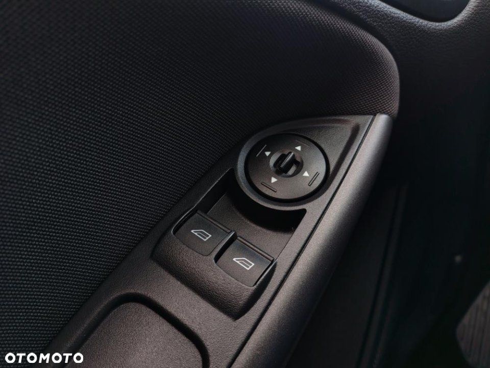 Ford Focus - 28
