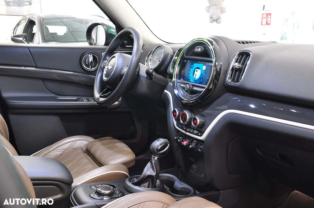 Mini Countryman - 12
