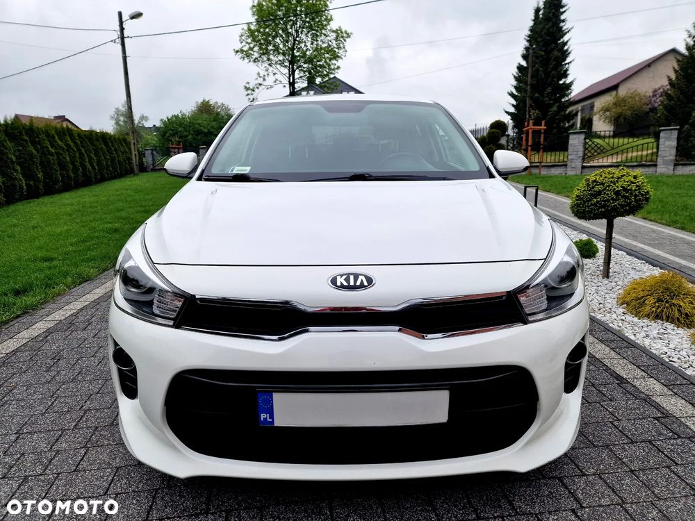 Kia Rio 1.4 L - 30