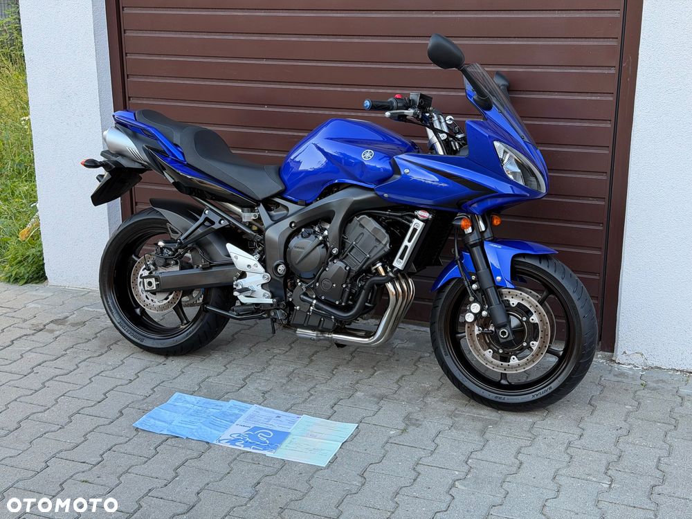 Yamaha FZ6 - 1