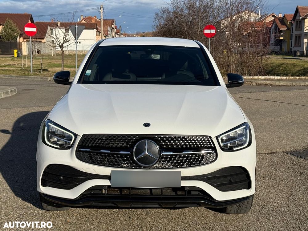 Mercedes-Benz GLC Coupe 300 d 4Matic 9G-TRONIC AMG Line - 2