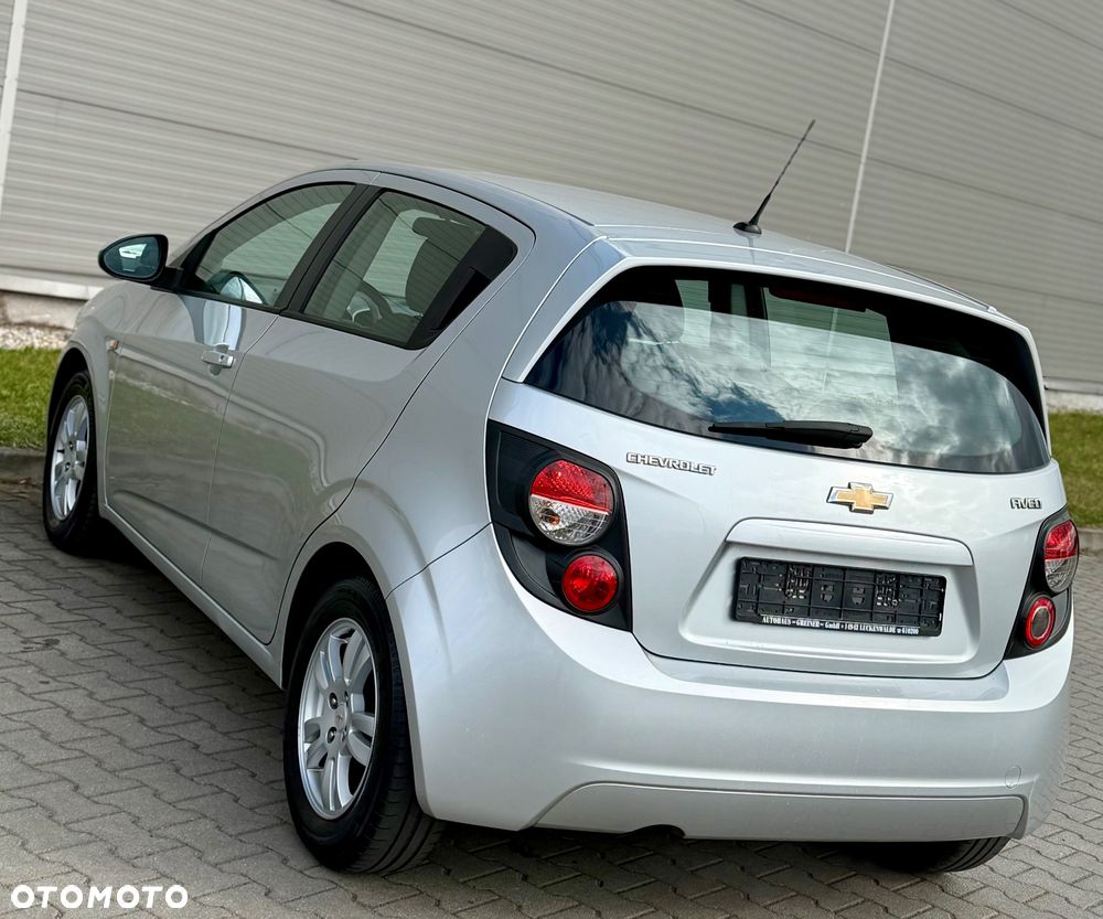 Chevrolet Aveo 1.4 LTZ - 3
