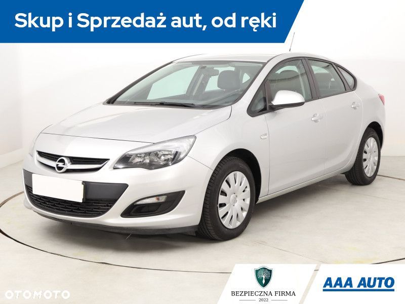 Opel Astra - 3