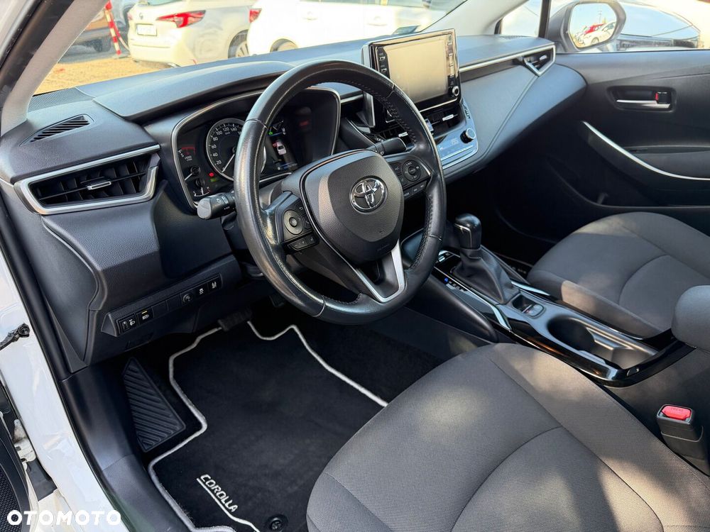 Toyota Corolla 1.8 Hybrid Comfort - 4