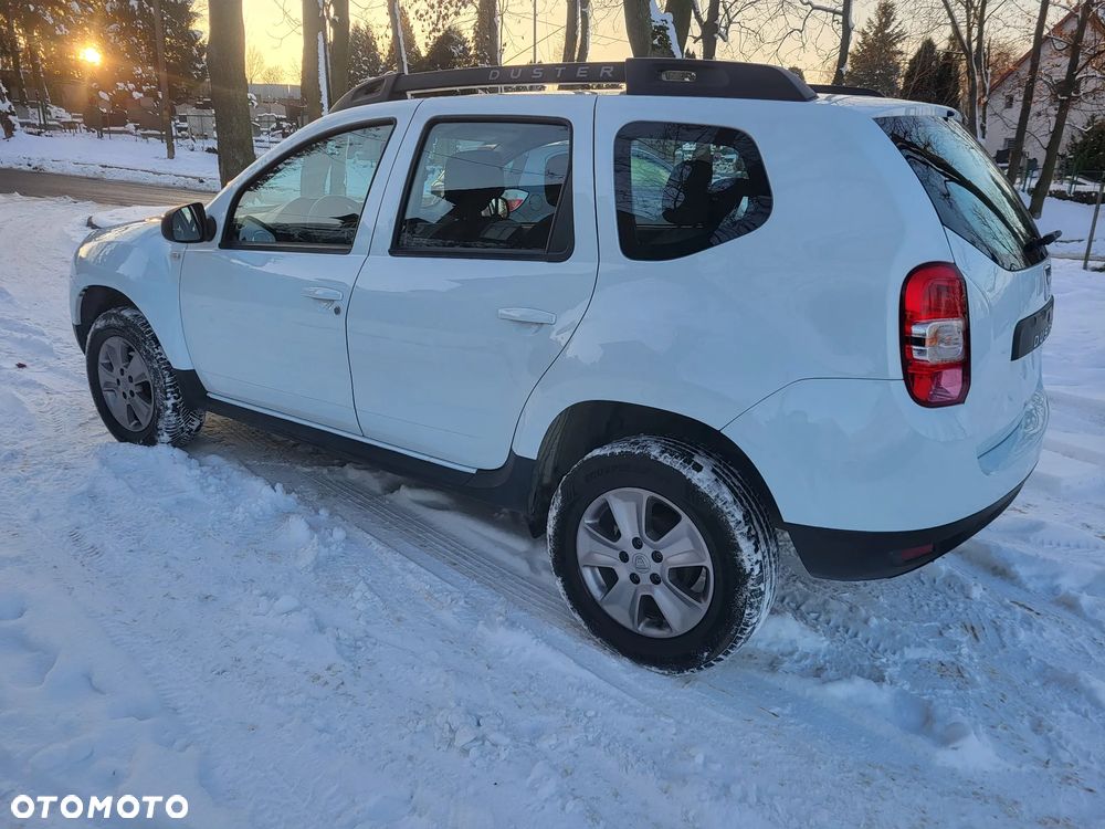 Dacia Duster dCi 110 FAP 4x2 Urban Explorer - 3