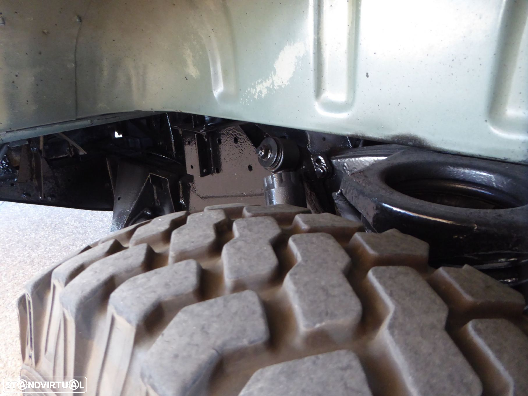 Land Rover Defender 110 TD4 - 24