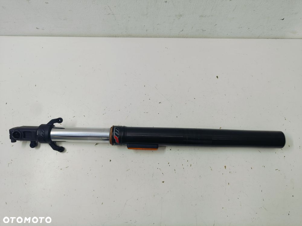 Laga Prawa KTM Duke 125/390 2017 w górę - 1
