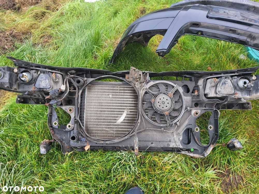 KL Pas Przedni Lampy Zderzak Przód Belka VW Passat B5 FL 00- - 10