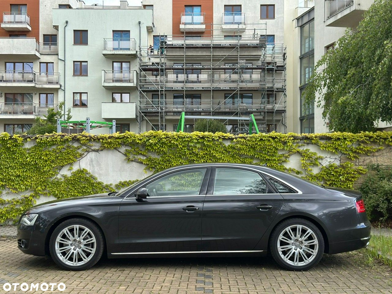 Audi A8 - 2