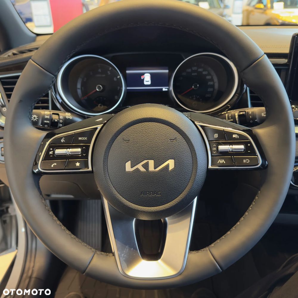 Kia XCeed 1.6 T-GDI Tribute DCT - 6