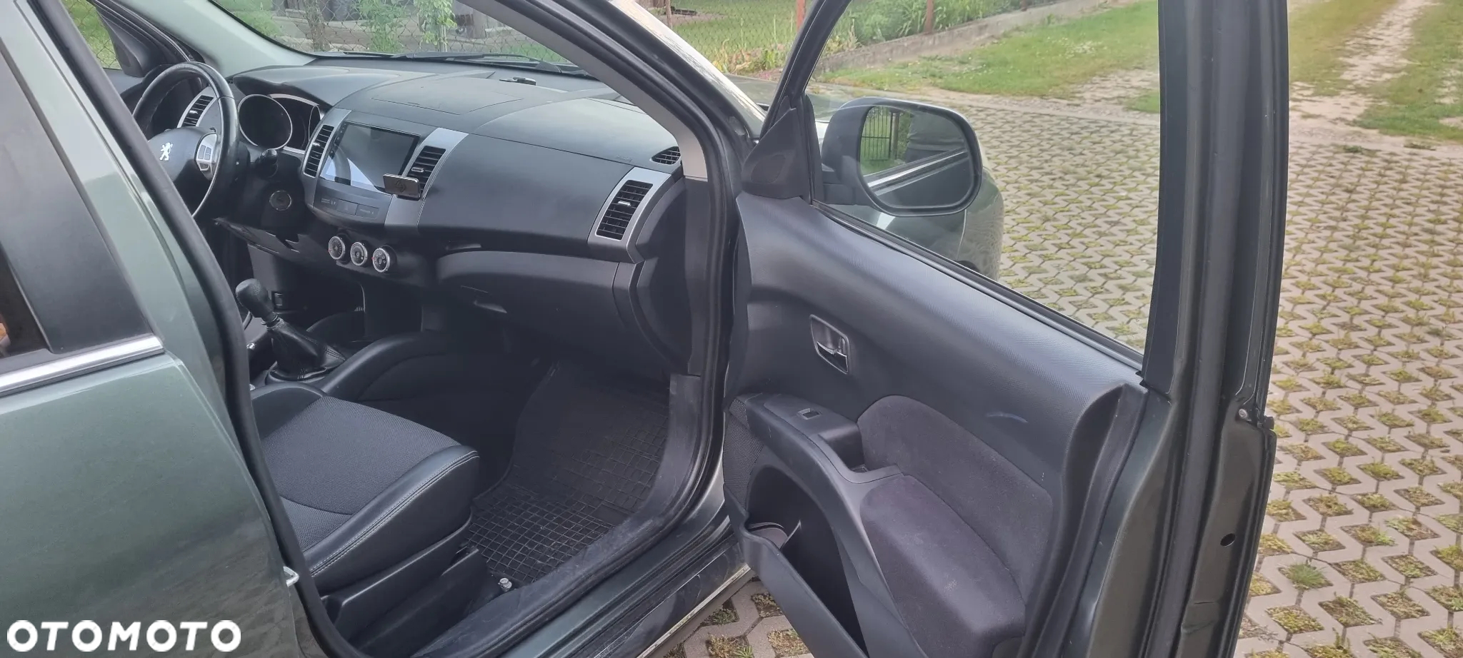 Peugeot 4007 2.2HDi Premium - 8