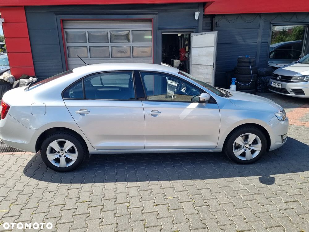 Skoda RAPID 1.0 TSI Ambition - 9
