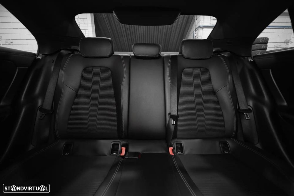 Mercedes-Benz CLA 250 e 8G-DCT Edition Progressive Line - 8