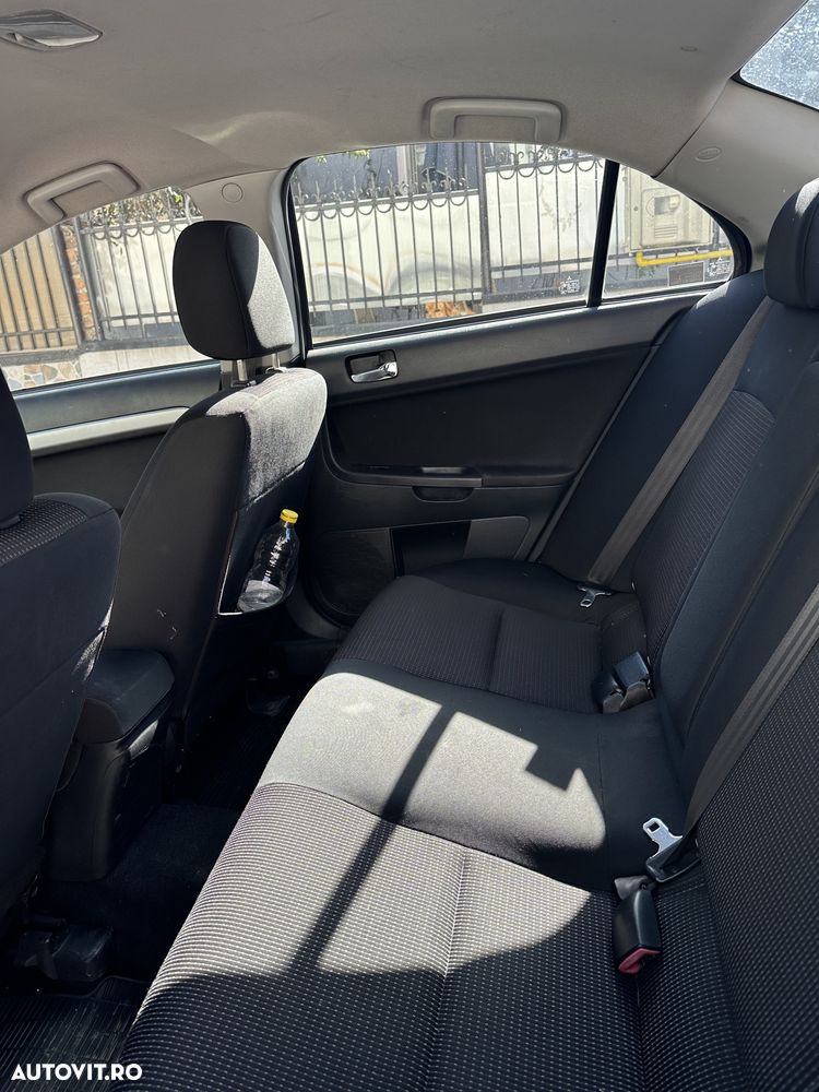 Mitsubishi Lancer 2.0 DI-D Inform - 6
