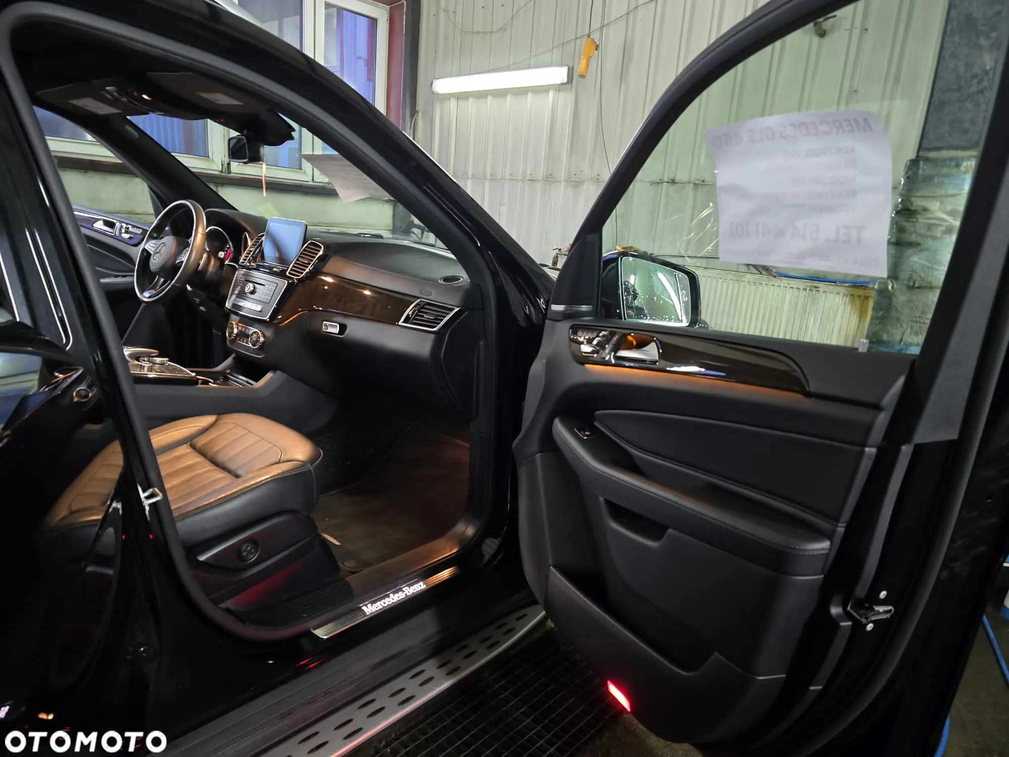 Mercedes-Benz GLS 400 4Matic 9G-TRONIC - 25