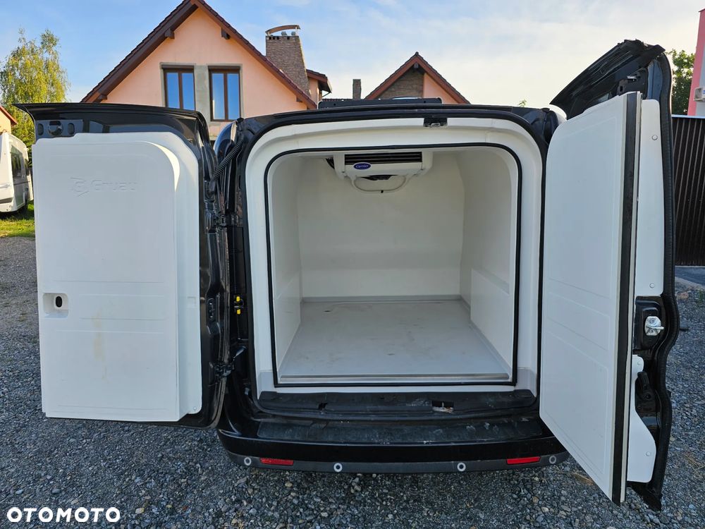 Fiat DOBLO CHLODNIA MROZNIA CARRIER KLIMA EURO6 - 2