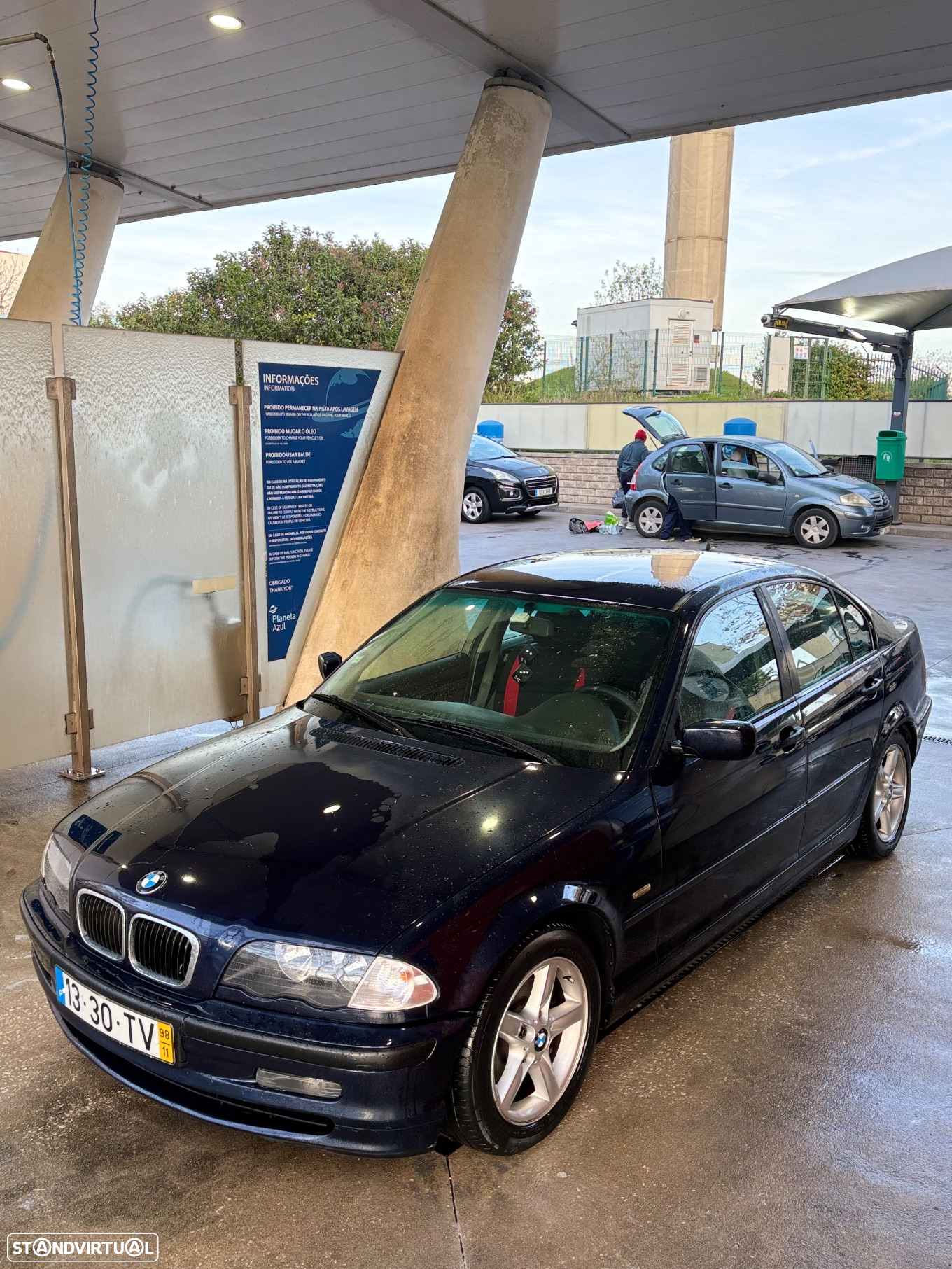 BMW 320 - 4