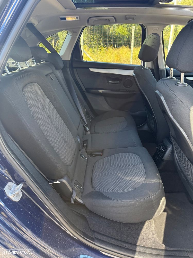 BMW 216 Active Tourer d Luxury Line - 10