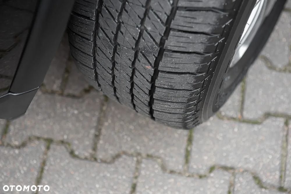 Jeep Grand Cherokee 3.0 CRD Summit - 38