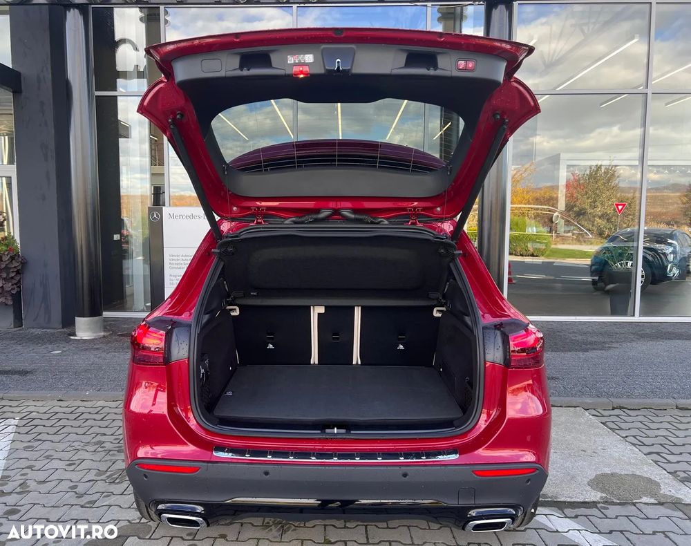 Mercedes-Benz GLA 200 d Aut. - 4