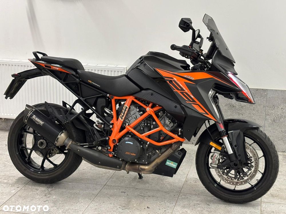 KTM Super Duke - 1