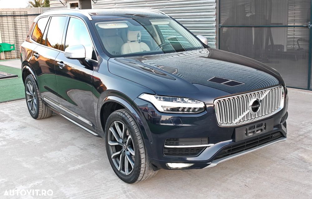 Volvo XC 90 D5 AWD Geartronic Inscription - 26