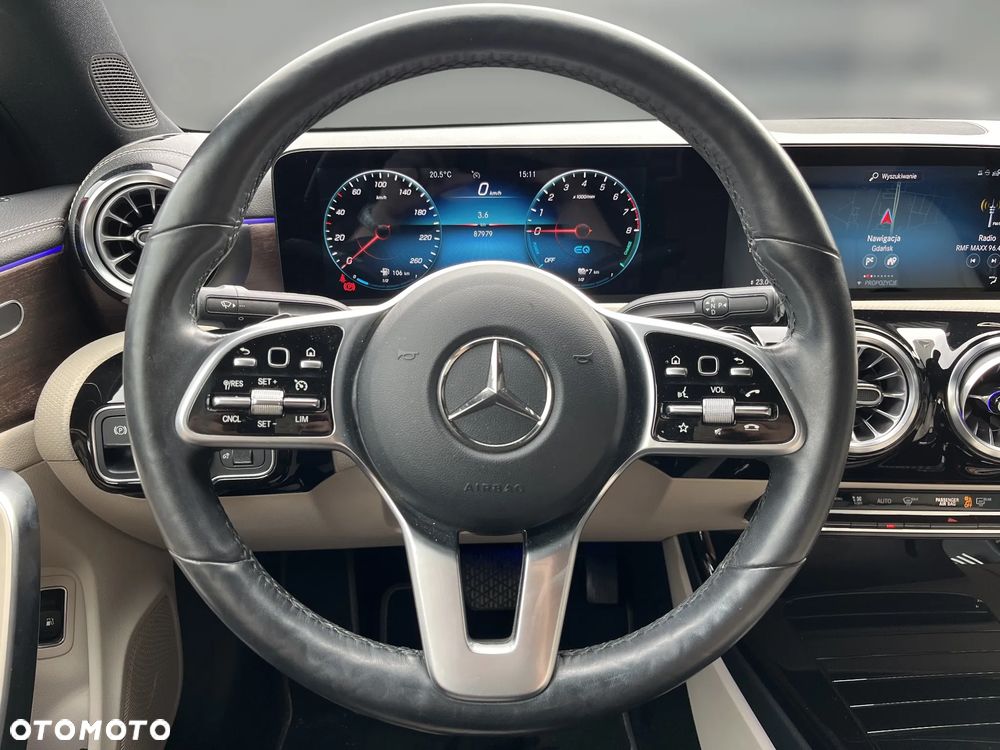 Mercedes-Benz CLA 250 e 8G-DCT Progressive - 14