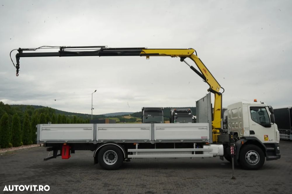 DAF LF 260 / 4X2 / LIVRARE - 7.30 + HDS HYVA HC 153 / RADIOCOMANDĂ / ROTATOR / AUTOMATĂ / EURO 6 - 6