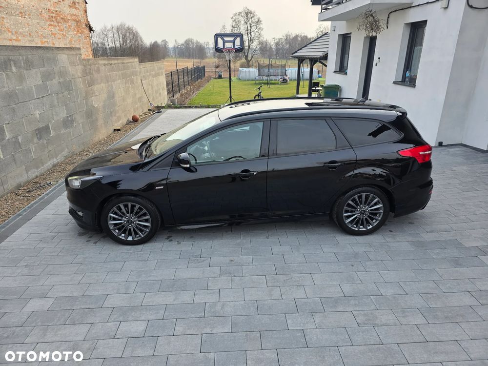Ford Focus SW - 4