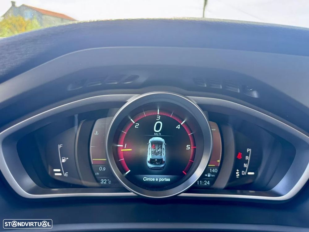 Volvo V40 1.6 D2 R-Design Powershift - 18