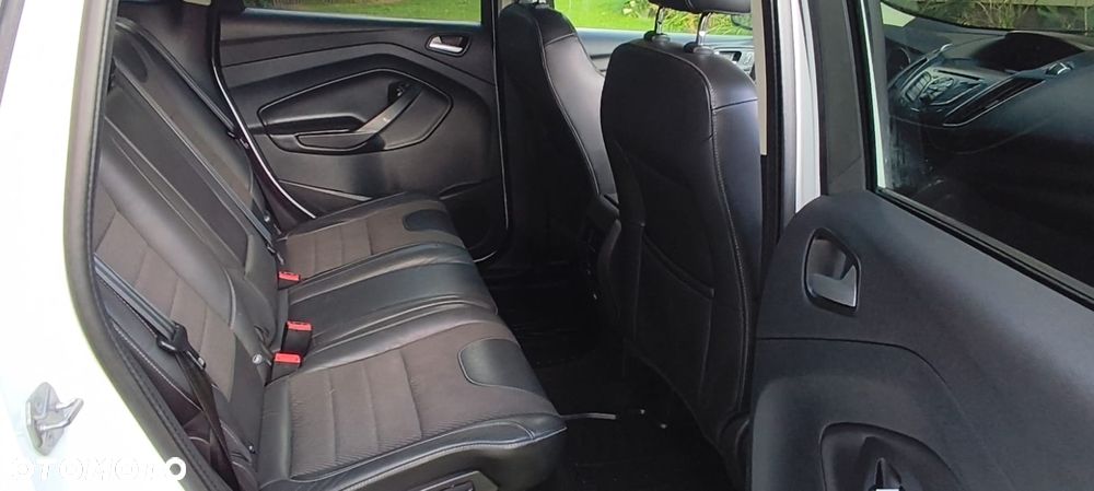 Ford Kuga 2.0 TDCi 4WD Titanium - 10