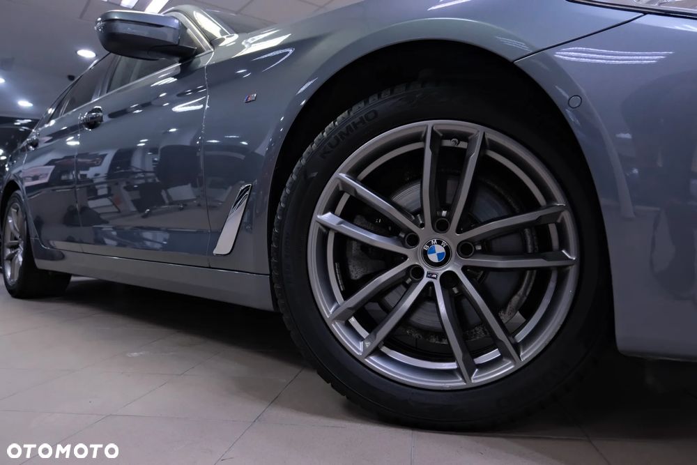 BMW Seria 5 520d Luxury Line sport - 5