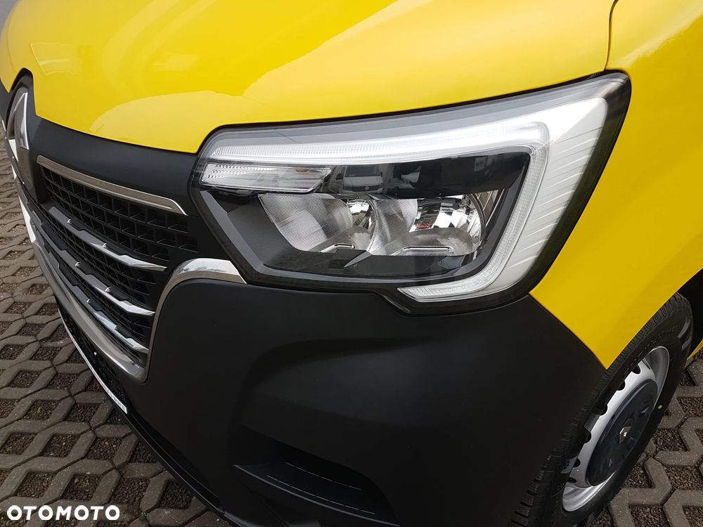 Renault MASTER KONTENER 8EP 4,22x2,23x2,24 KLIMA KRAJOWY MANUAL  6-BIEGÓW - 31