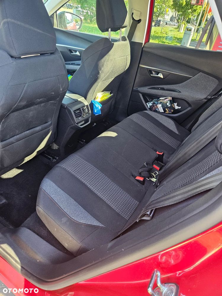 Peugeot 3008 1.2 PureTech Active Pack S&S EAT8 - 12