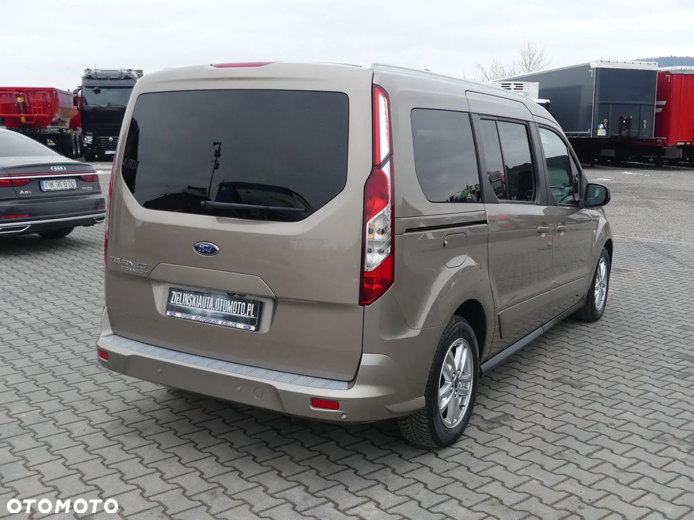 Ford Tourneo Connect - 9