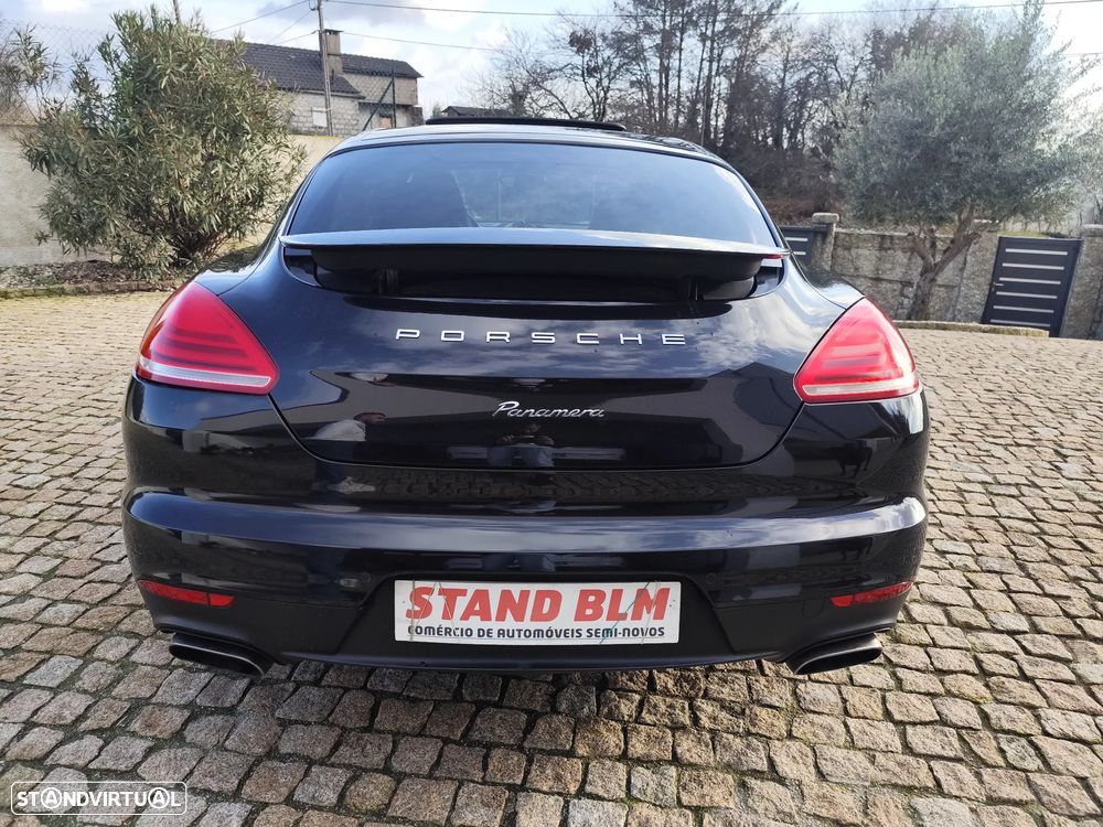 Porsche Panamera - 19