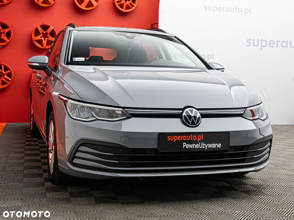 Volkswagen Golf - 23
