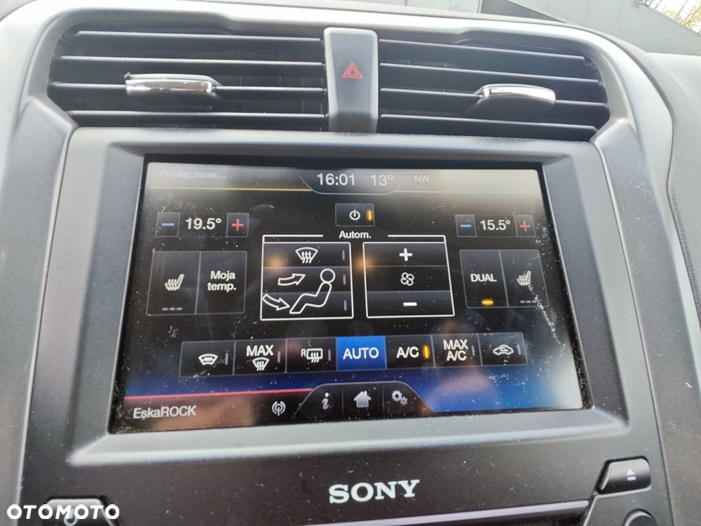 Ford Mondeo 2.0 TDCi Titanium PowerShift - 13