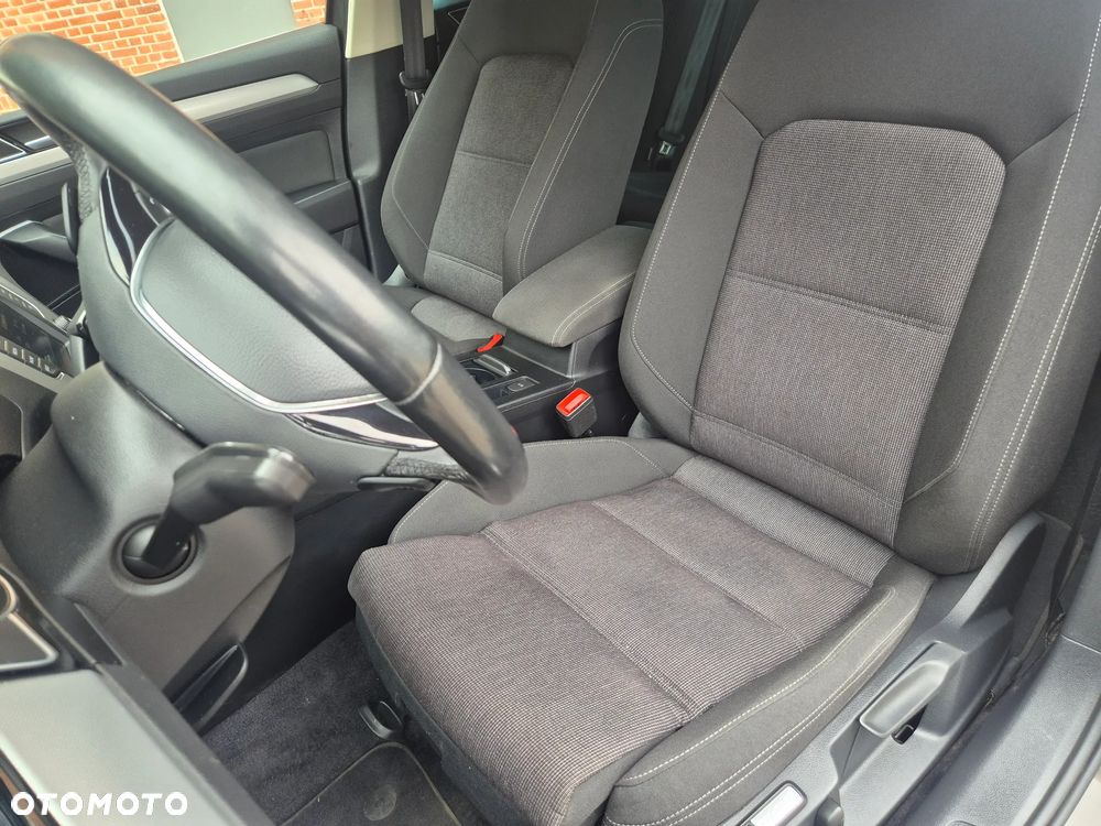 Volkswagen Passat 2.0 TDI (BlueMotion Technology) DSG Comfortline - 9