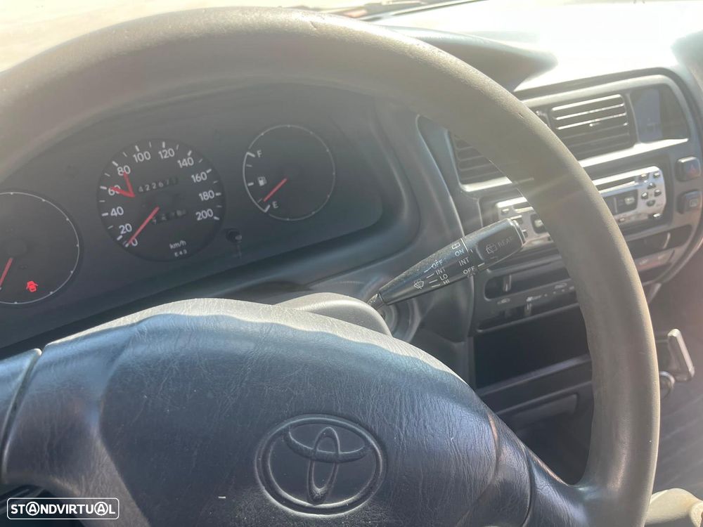 Toyota COROLLA (52CEA0) - 7