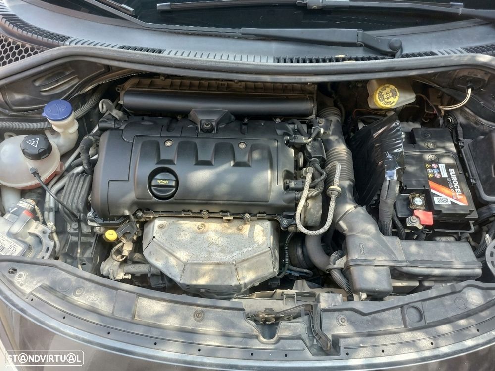 Peugeot 207 SW - 9