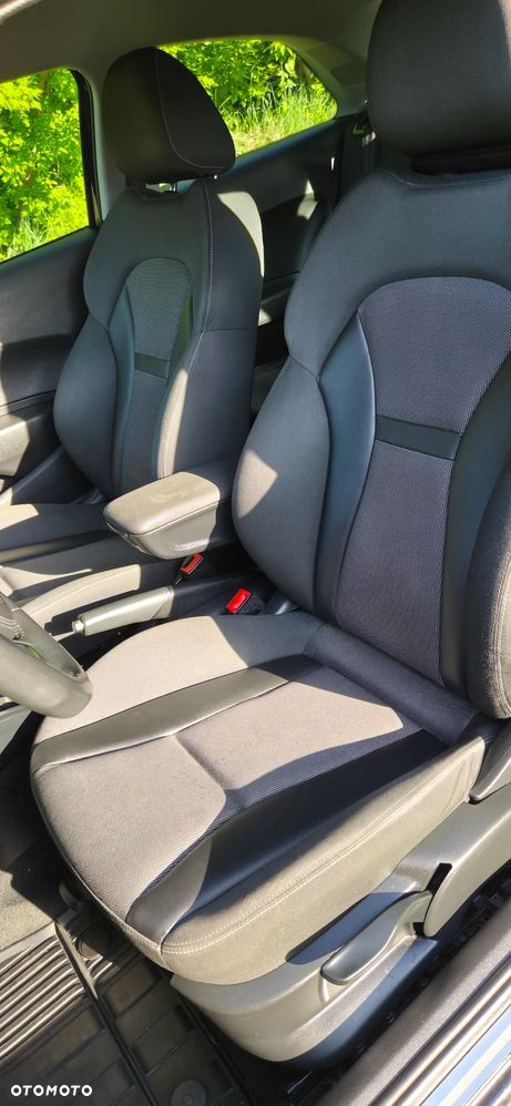 Audi A1 1.6 TDI Attraction - 23