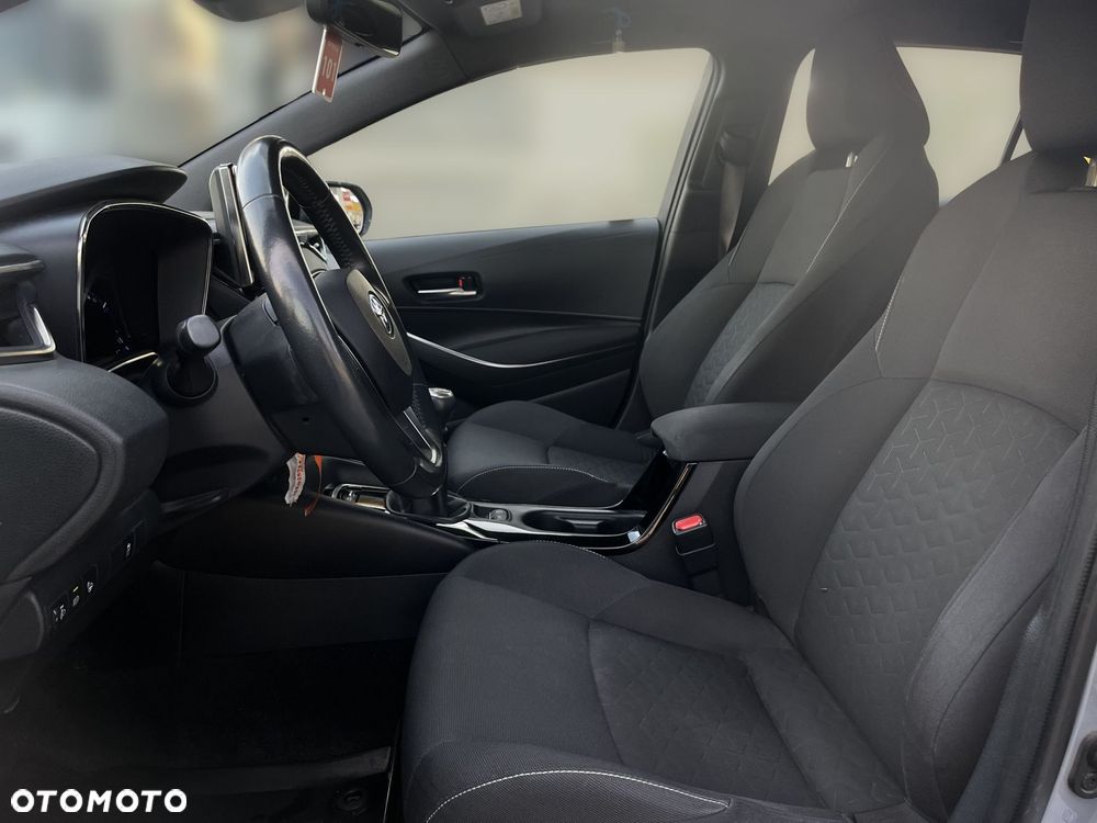 Toyota Corolla - 15