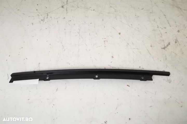 Suport Ornament Stalp B Dreapta Original In Stare Buna Porsche  Cayenn - 4