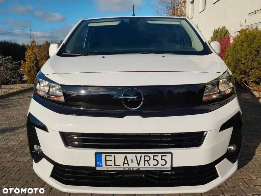 Opel Vivaro Lang - 1