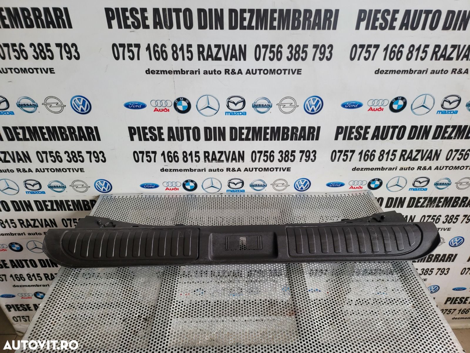 Ornament Fusta Spate Inchidere Hayon Haion Land Rover Range Rover Sport L494 An 2014-2015-2016-2017 - 1