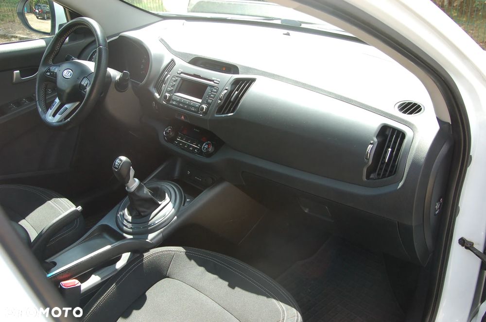 Kia Sportage 1.7 CRDI XL 2WD - 8