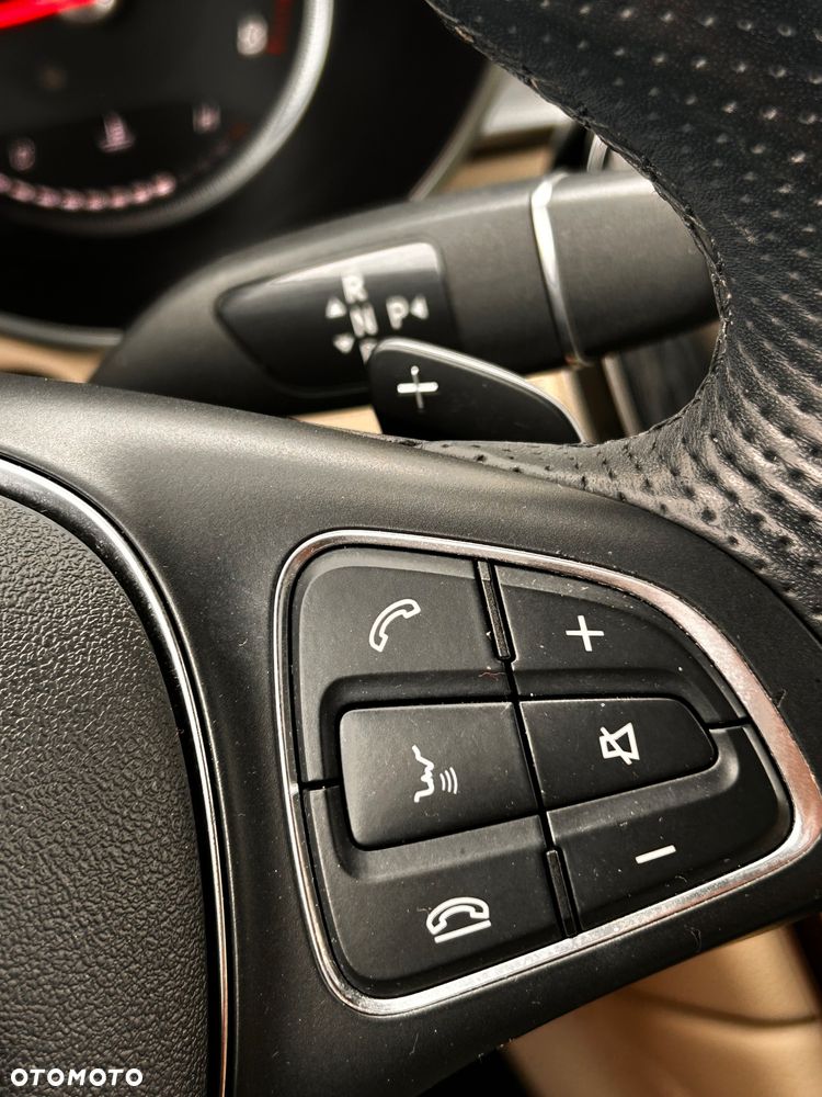 Mercedes-Benz GLC 300 4-Matic - 32